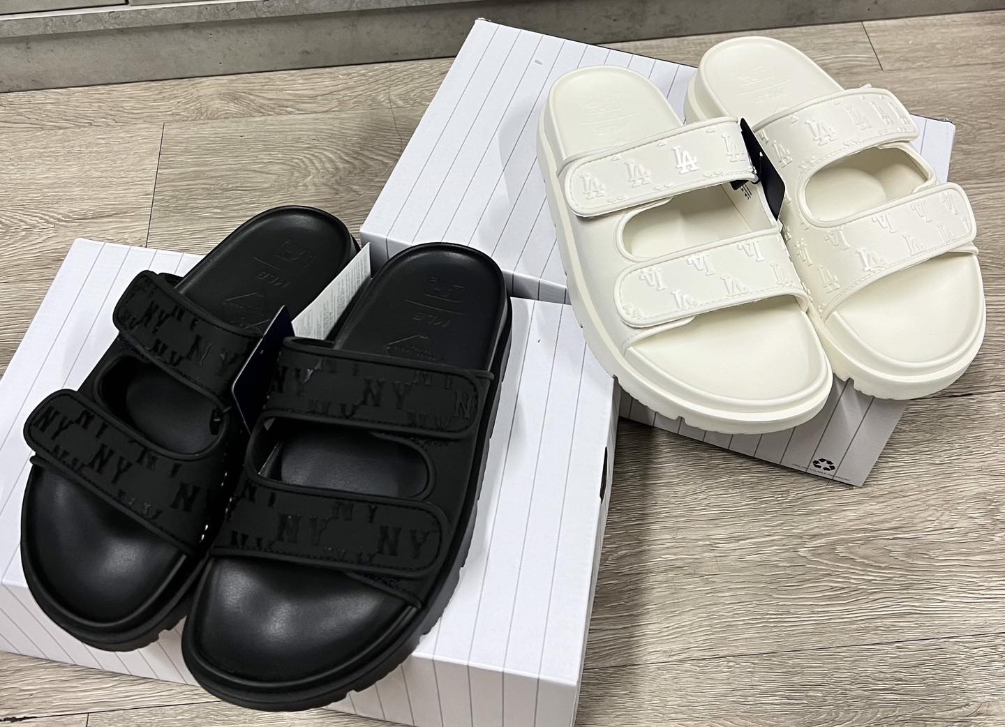 0790 HÀNG CHÍNH HÃNG DÉP QUAI NGANG MLB CHUNKY MOUND DIA MONOGRAM MỘC SHOES #3 0790 HÀNG CHÍNH HÃNG DÉP QUAI NGANG MLB CHUNKY MOUND DIA MONOGRAM MỘC SHOES